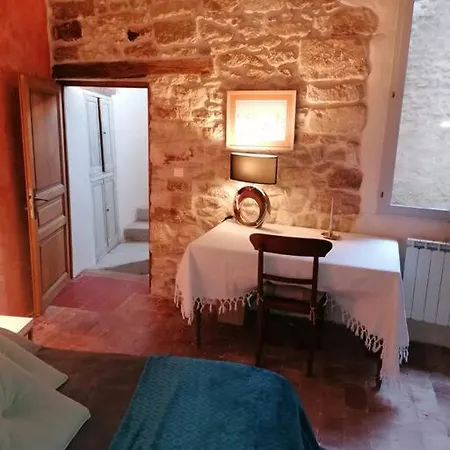 La Maison D'helene & Antoine A Xii Siecle 別荘